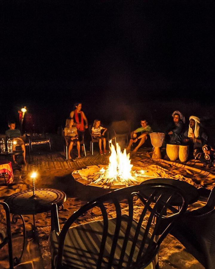 Sunset Desert Camp 호텔 메르주가 외부 사진