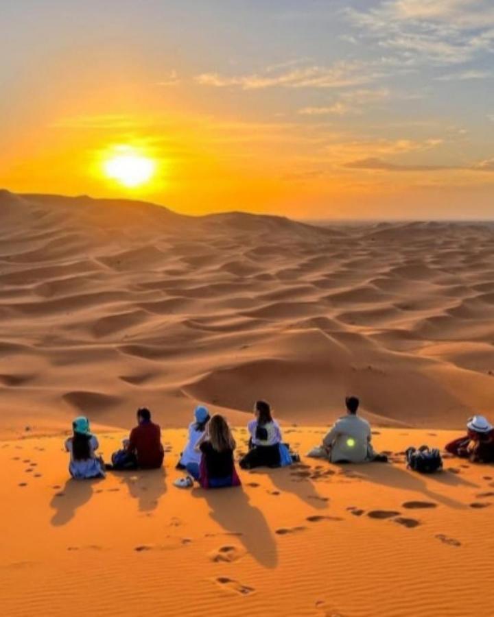 Sunset Desert Camp 호텔 메르주가 외부 사진